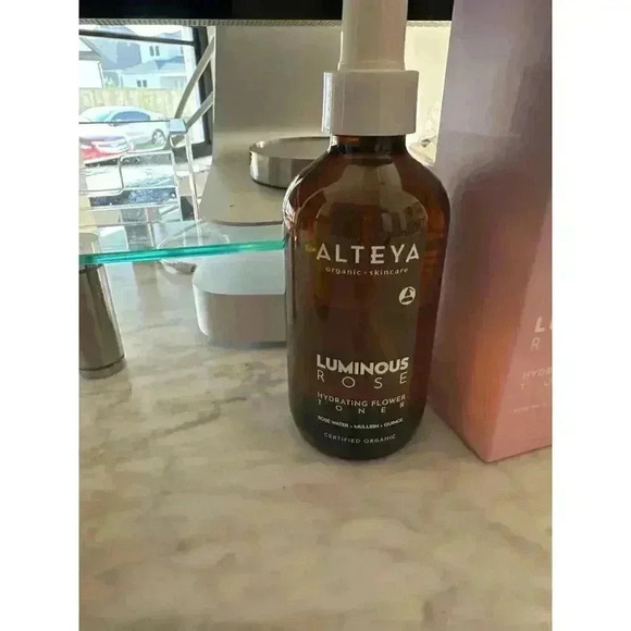 Alteya HYDRATING FLOWER TONER LUMINOUS ROSE - Picture 3 of 6